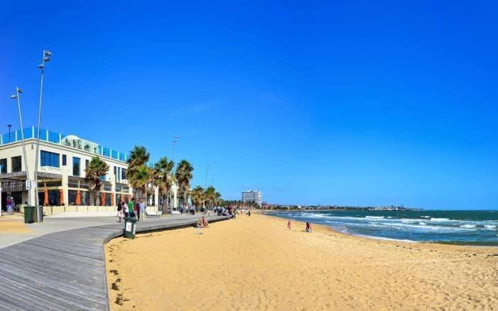 1 Bdrm With Parking, Walk To Beach Melbourne City Exterior foto